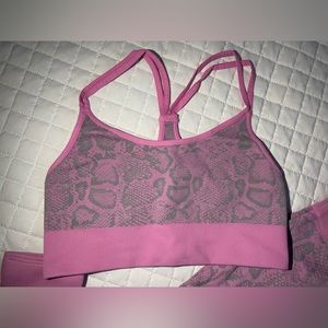 Bombshell Sportswear Snake Seamless Bra